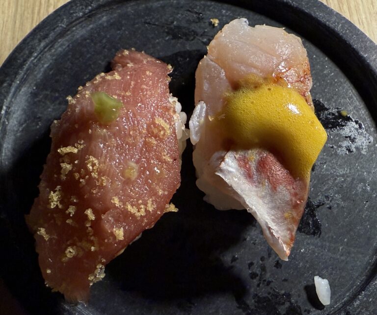 nigiri triglia e tonno bottarga lime